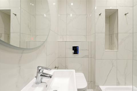 2 bedroom flat to rent, Princes Square, London, UK, W2