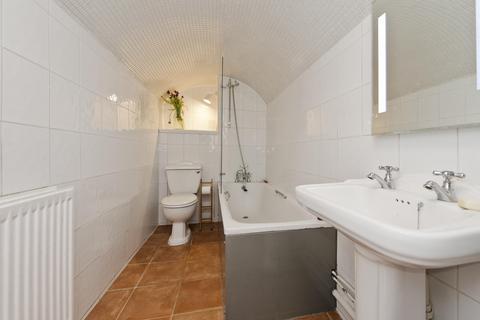 1 bedroom flat to rent, Kensington Park Road, London, W11