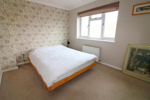 9 Troon Gardens, Luton, LU2 7GB
