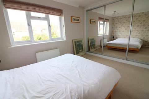 9 Troon Gardens, Luton, LU2 7GB