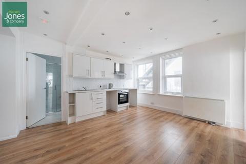 Marine Parade, Worthing, West Sussex, BN11