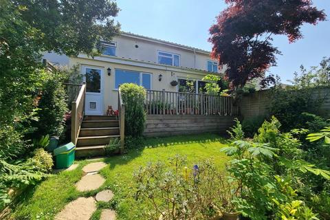 15 Cuxton Meadows, Buckland Monachorum, Yelverton, PL20 7NG