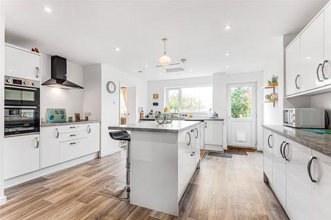 15 Cuxton Meadows, Buckland Monachorum, Yelverton, PL20 7NG