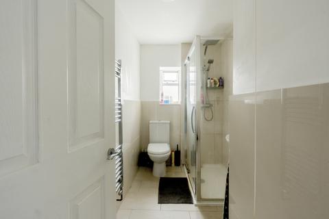 Flat 4, 19 Bath Buildings, Bristol, BS6 5PT