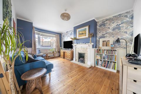 185 Moremead Road, London, SE6 3LU