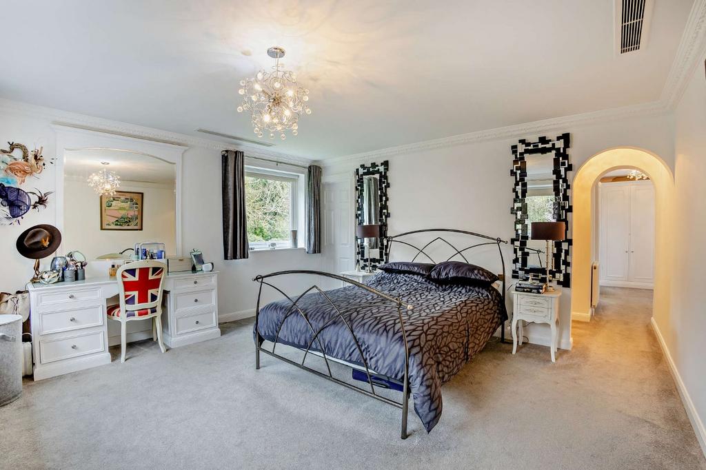 Main Bedroom