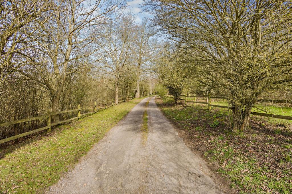 Private Lane Drive
