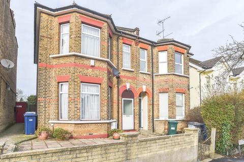 2 bedroom apartment for sale, London N12