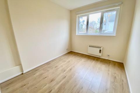 undefined, Holland Close, Romford