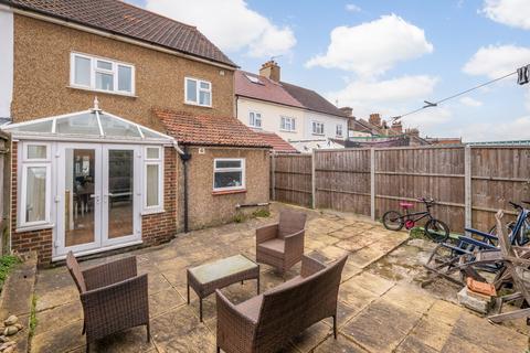 27 Oliver Road, Sutton, SM1 4QF