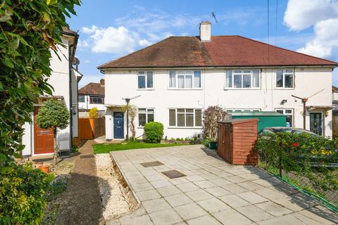 5 Rosebery Close, Morden, SM4 4NR
