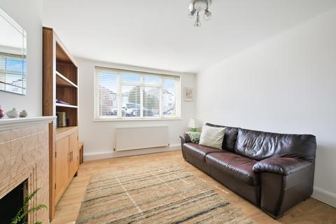 5 Rosebery Close, Morden, SM4 4NR