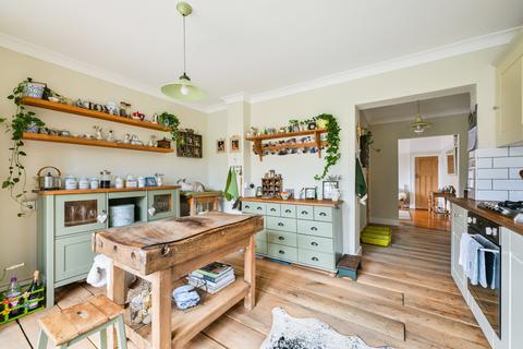220 Ridge Road, Sutton, SM3 9LY