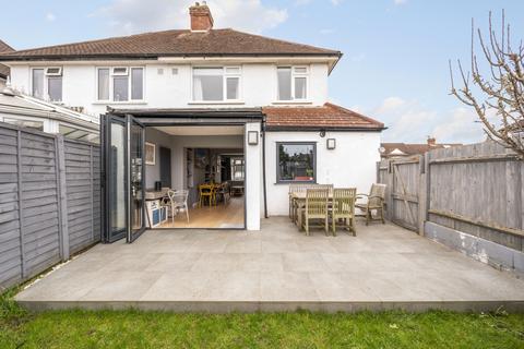 undefined, Kingsbridge Road, Morden SM4