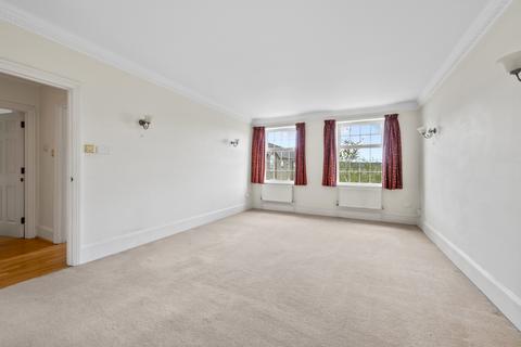 2 bedroom apartment to rent, Balaclava Road, Surbiton KT6