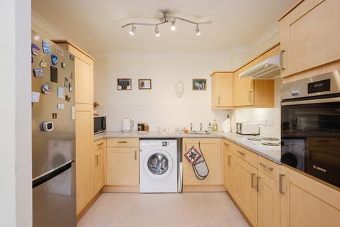 1 bedroom apartment for sale, Langley Road, London SW19