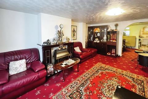 1 bedroom end of terrace house for sale, Market Street, Hyde SK14