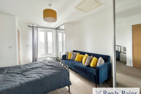 4 bedroom semi-detached house for sale, Camp Street, Greater Manchester M7
