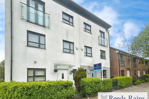 4 bedroom semi-detached house for sale, Camp Street, Greater Manchester M7