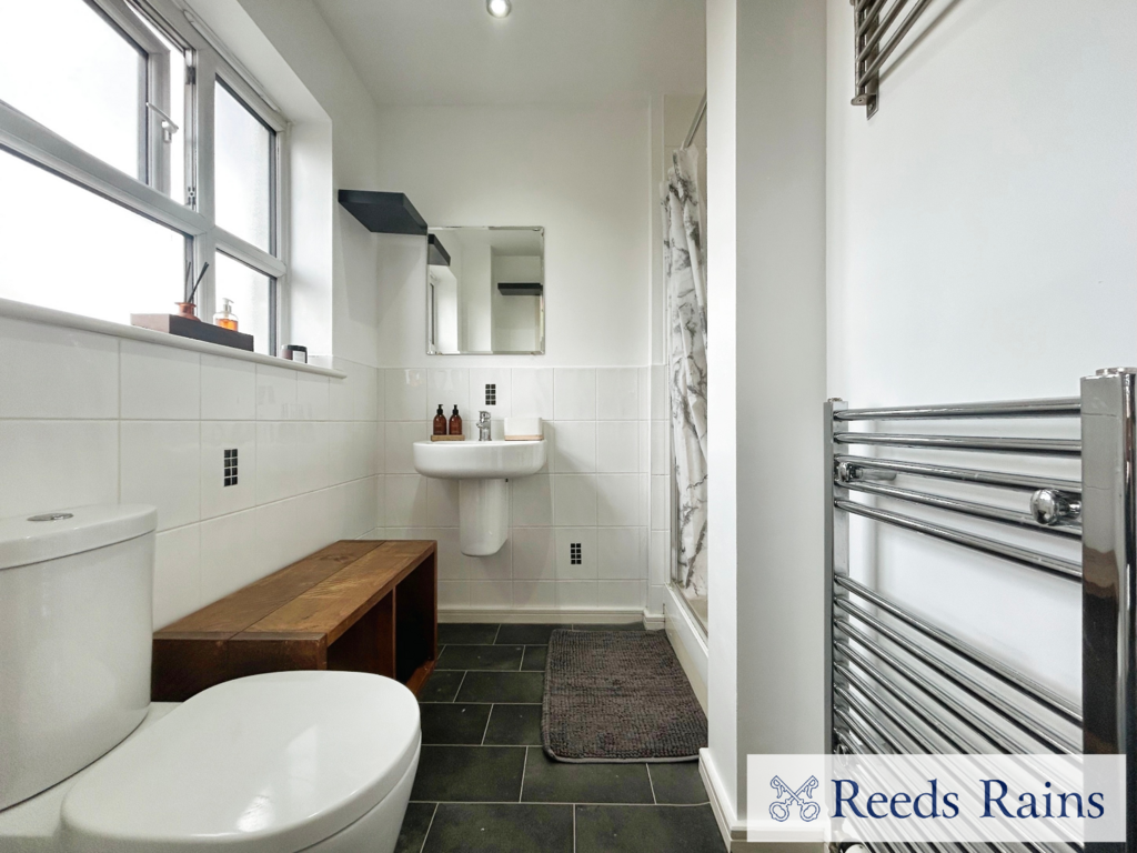 Bedroom One Ensuite