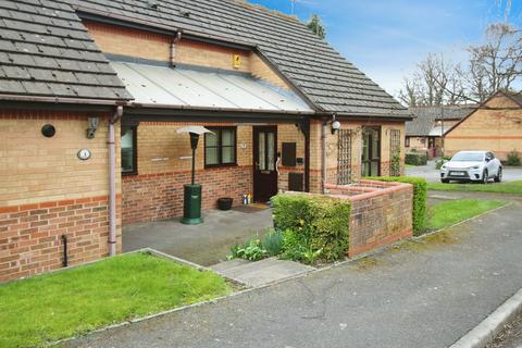 1 bedroom bungalow for sale, Brookview Court, Derbyshire S18