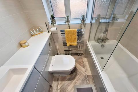 9 Walnut Close, Hartshill, Nuneaton, CV10 0XH