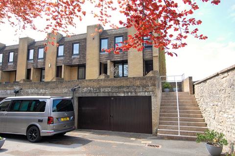 3 bedroom end of terrace house for sale, Old Vicarage Green, Bristol BS31
