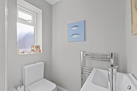 15 Maylea Drive, Otley, LS21 3ND