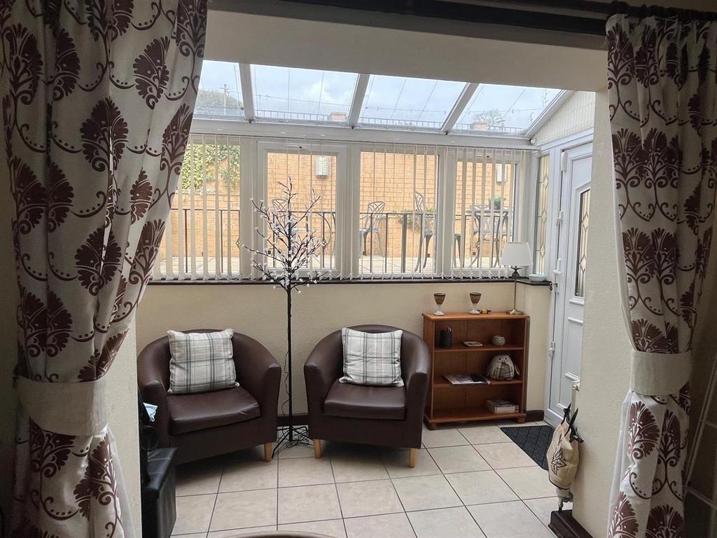 Conservatory / Sun