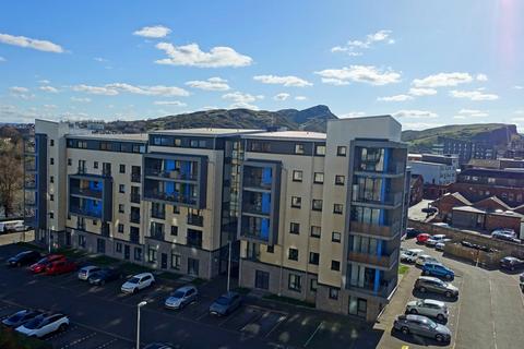2 bedroom flat for sale, Hawkhill Close, Edinburgh, EH7