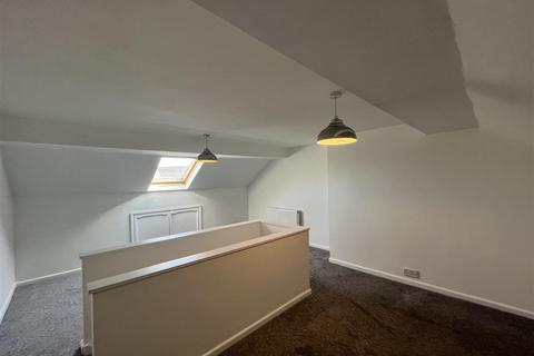63 Compton Street, Bradford, BD4 9NE