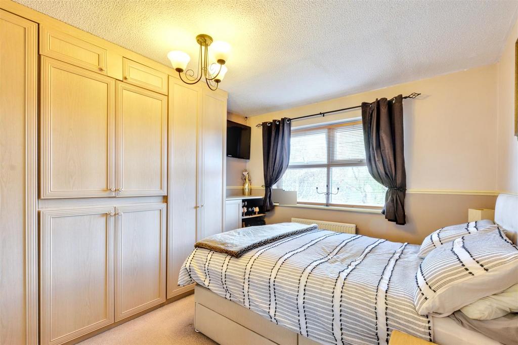 Bedroom 1 1.jpeg