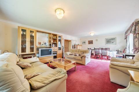 2 bedroom apartment for sale, Myrtleside Close, Northwood