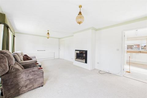 9 Appleby Close, Newark, NG24 2LL