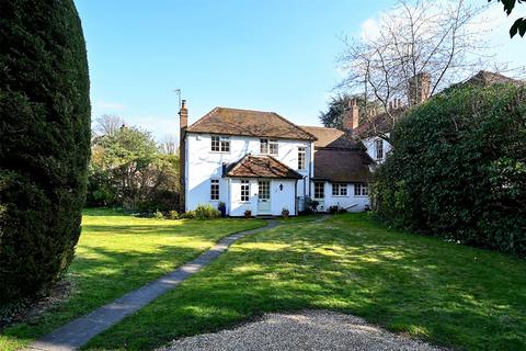 4 bedroom semi-detached house for sale, Vicarage Lane, Hampshire GU46