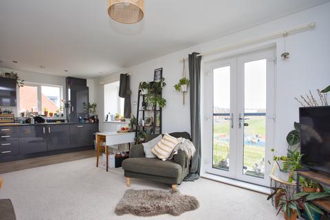 2 bedroom flat for sale, The Rangers, Folkestone, CT20