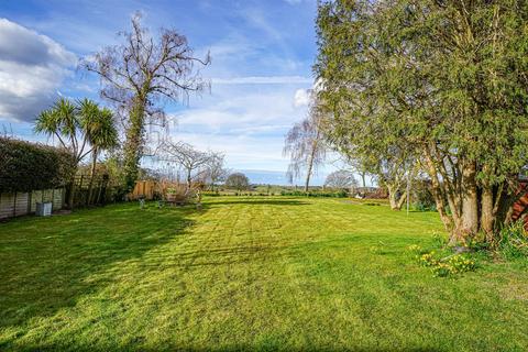 3 bedroom detached house for sale, Main Road, Icklesham, Winchelsea