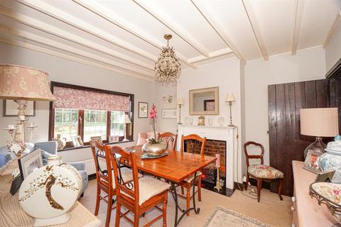 3 bedroom detached house for sale, Main Road, Icklesham, Winchelsea