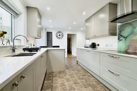 undefined, Park Farm, Kingsnorth