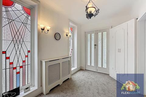 3 bedroom detached house for sale, Fairhaven Road, Southport PR9