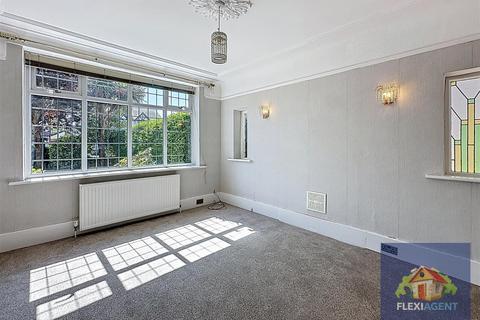 3 bedroom detached house for sale, Fairhaven Road, Southport PR9