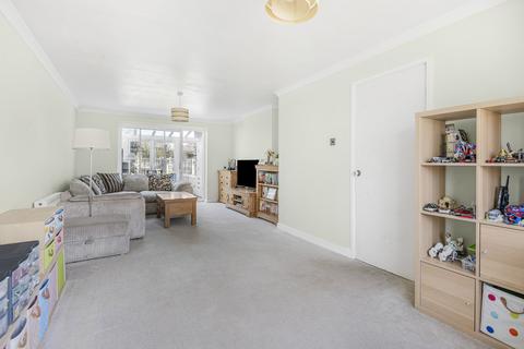 undefined, Cheyne Walk, Gravesend, DA13