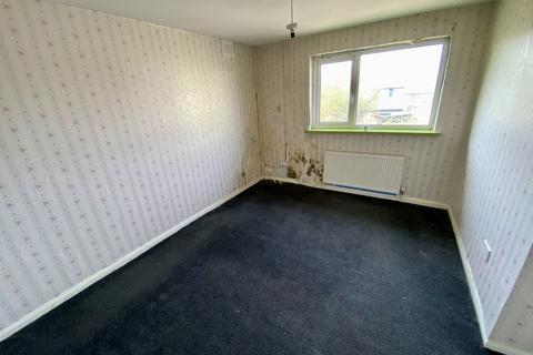 2 bedroom semi-detached house for sale, Falsgrave Avenue, Fagley, Bradford, BD2