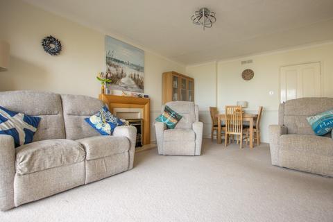 2 bedroom flat for sale, Cliff Court, Hunstanton