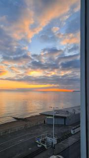 3 bedroom flat for sale, Marine Court, St. Leonards-On-Sea TN38