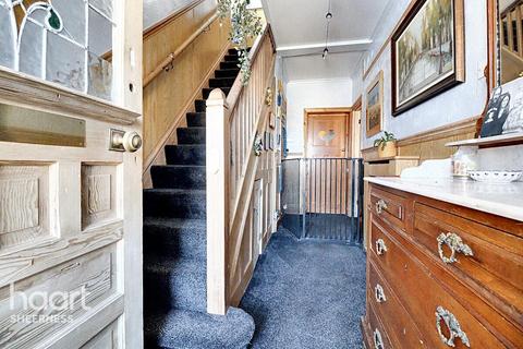 4 bedroom detached house for sale, Marine Parade, Sheerness