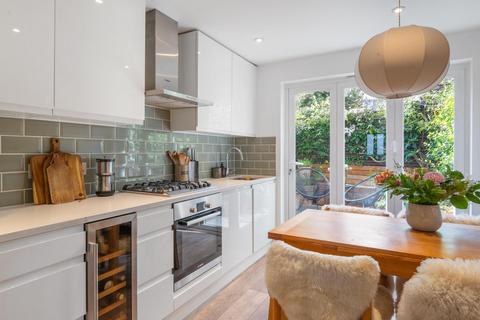 53 Grove Road, Acton, London, W3 6AN