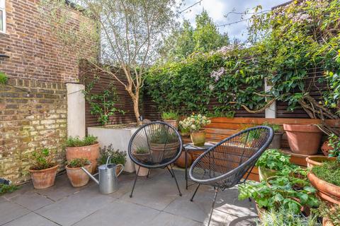 53 Grove Road, Acton, London, W3 6AN