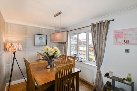 13 Maimhor Road, Seamill, West Kilbride, KA23 9EE