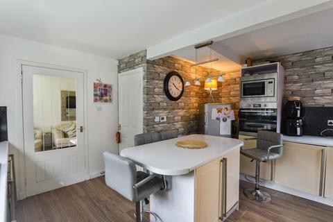 13 Maimhor Road, Seamill, West Kilbride, KA23 9EE